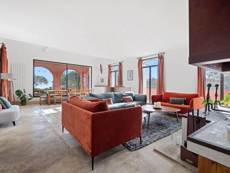 Maison à louer, 264m², NICE