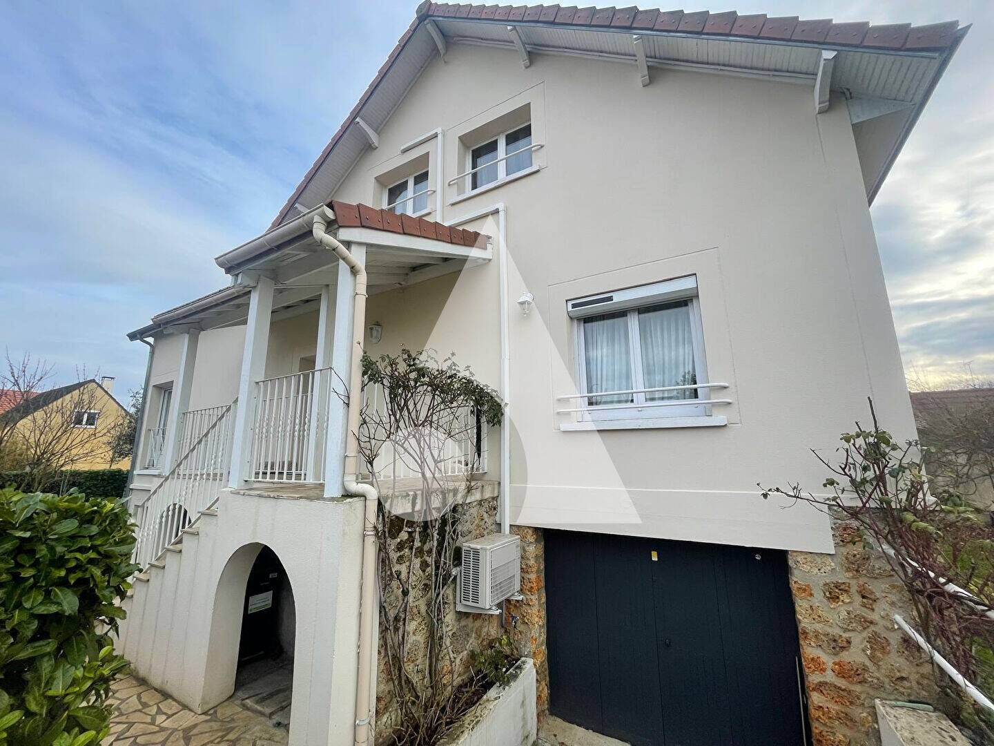 Maison à vendre, 166m², MONTIGNY LES CORMEILLES