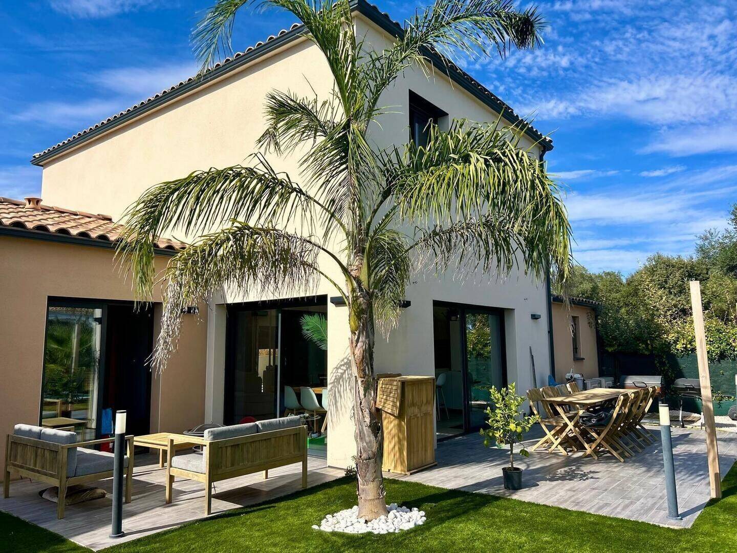 Maison à vendre, 127m², RESTINCLIERES