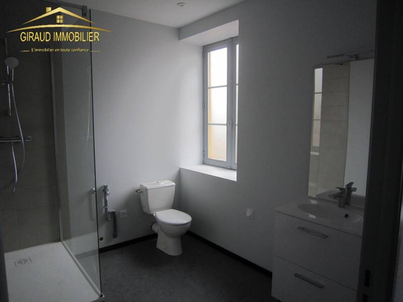 Maison à louer, 58m², POUILLY SOUS CHARLIEU