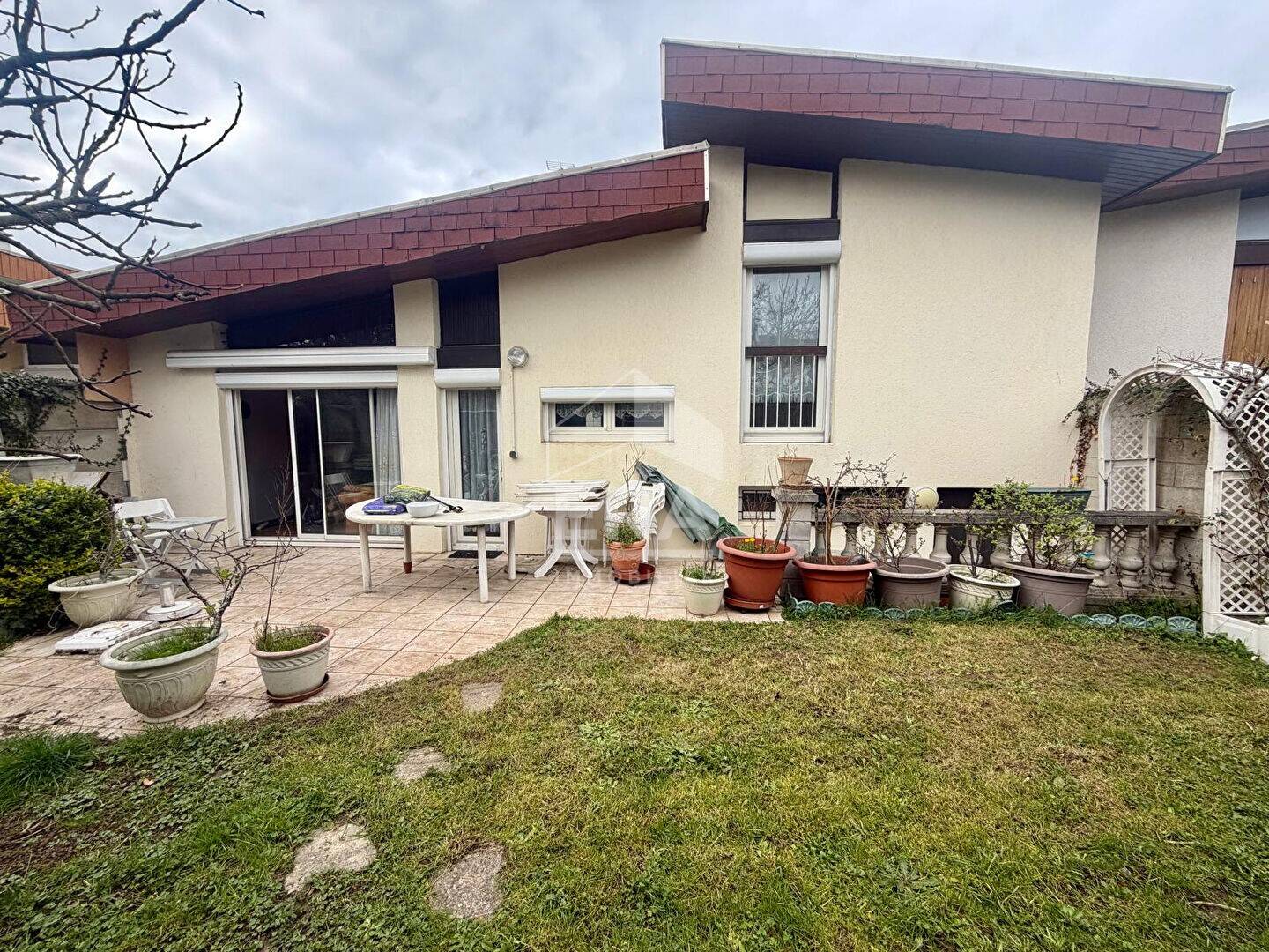 Maison à vendre, 76m², COMBS LA VILLE