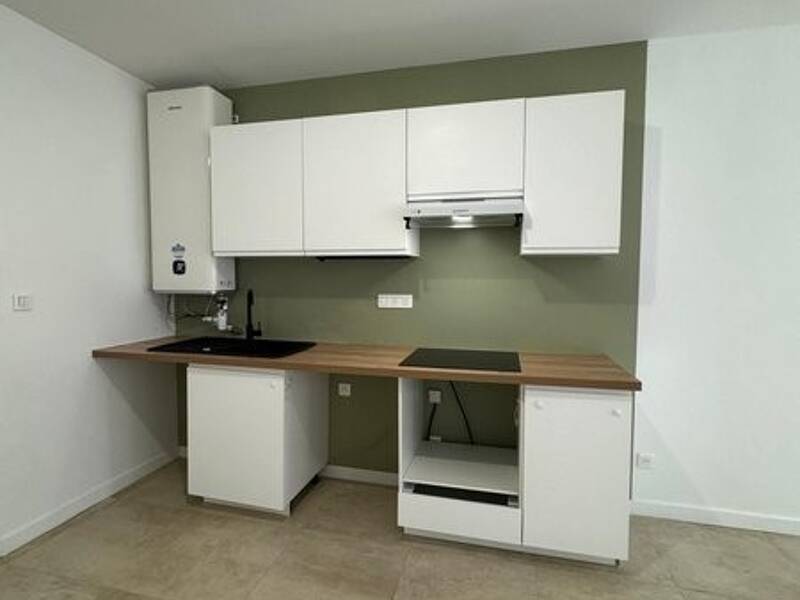 Maison à louer, 48m², MARSEILLE 5E