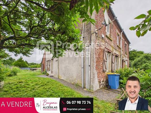 Immeuble à vendre 116 590 € 250 m² Saint-Michel 02830