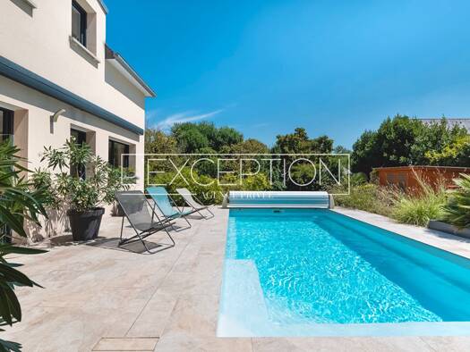 Maison à vendre 756 000 € 6 pièces 4 chambres 174 m² 985 m² de terrain Bourg la Pointe Bouchemaine 49080