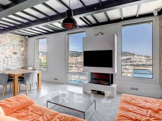 Duplex à vendre - Première occupation 2 406 200 € 5 pièces 3 chambres 111 m² Étage 6/6 Petit Juas Cannes 06400