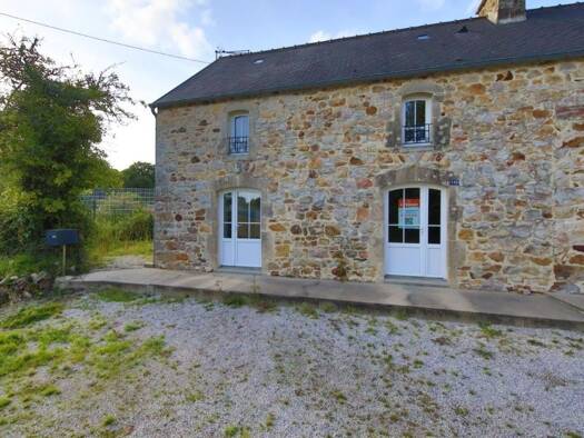 Maison à vendre 126 600 € 4 pièces 2 chambres 350 m² de terrain Rocheville 50260