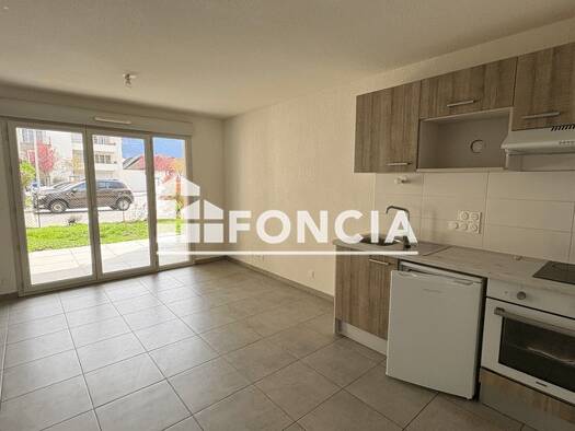 Appartement à louer 519 € 2 pièces 1 chambre 39,3 m² RDC/4 Conflans Albertville 73200