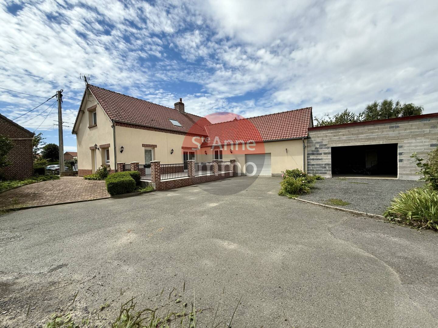 Maison à vendre, 138m², ROSIERES EN SANTERRE