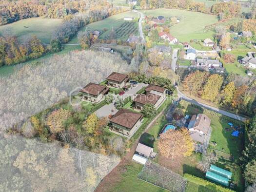 Terrain constructible viabilisé à vendre 172 000 € 303 m² de terrain Cercier 74350
