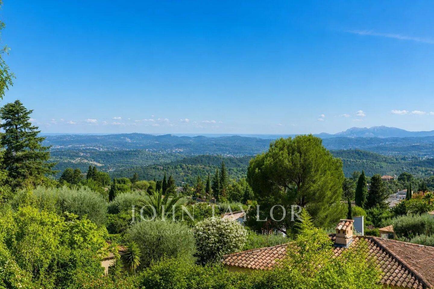 Maison à vendre, 162m², TOURRETTES SUR LOUP