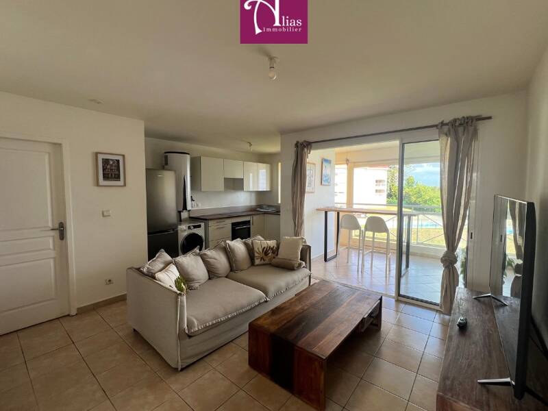 Maison à louer, 38m², PETIT BOURG