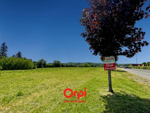 Terrain constructible viabilisé à vendre 17 500 € 709 m² de terrain Boussac 23600