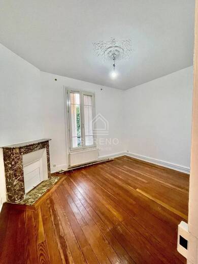 Appartement à louer 840 € 2 pièces 1 chambre 42,5 m² 2ème étage Centre Ville Rosny-sous-Bois 93110