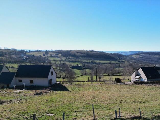 Terrain constructible viabilisé à vendre 20 000 € 1 225 m² de terrain Prades-d'Aubrac 12470