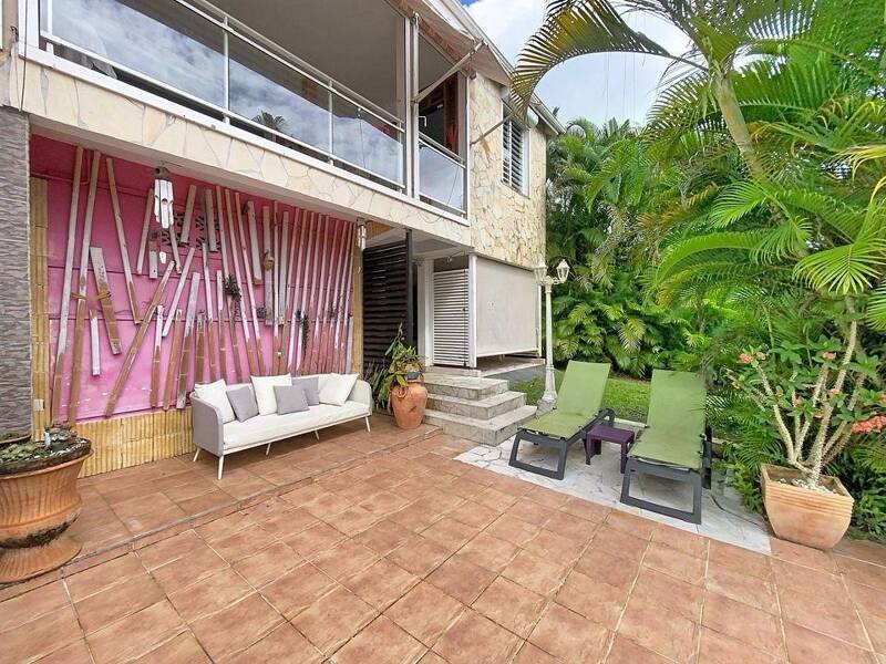 Maison à vendre, 179m², PETIT BOURG