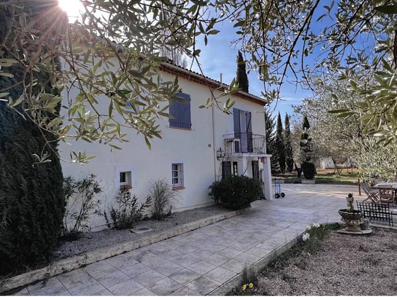 Maison à vendre, 240m², VILLECROZE