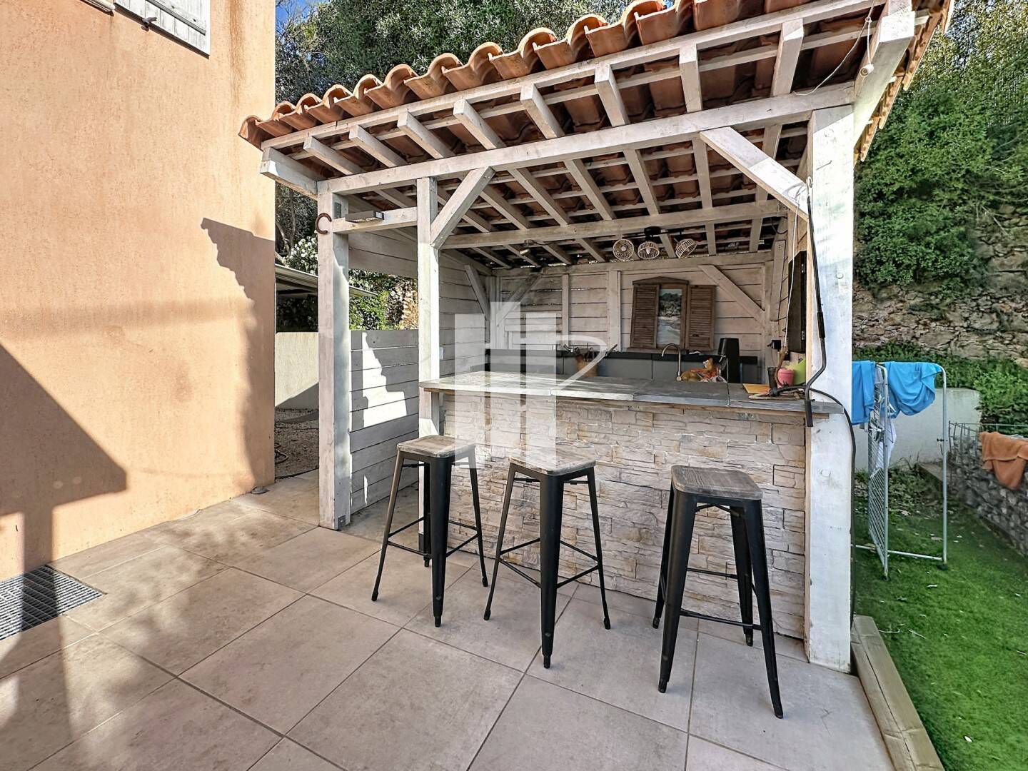 Maison à vendre, 100m², BAGNOLS EN FORET