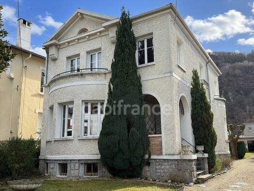 Maison à vendre 212 000 € 5 pièces 3 chambres 153 m² 730 m² de terrain Ophite-Chantecler Lourdes 65100