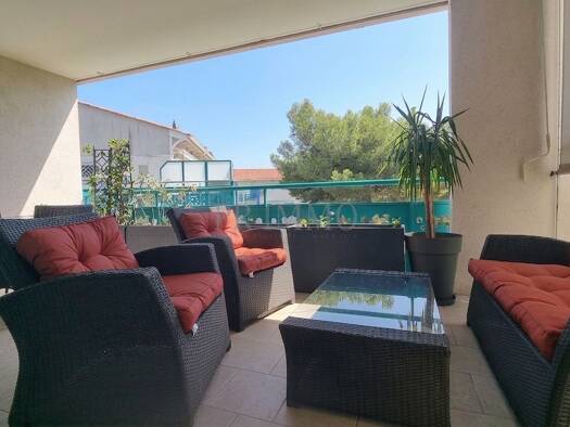 Appartement à vendre 549 000 € 3 pièces 2 chambres 73 m² Étage 2/3 Saint-Raphaël 83700