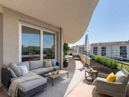 Appartement à vendre 365 000 € 5 pièces 3 chambres 102,43 m² Étage 7/8 Grandclément Villeurbanne 69100