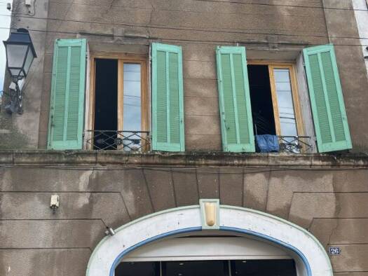 Immeuble à vendre 330 000 € Rians 83560