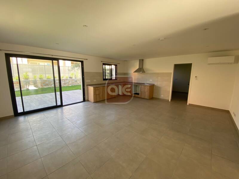 Maison à louer, 121m², TEYRAN