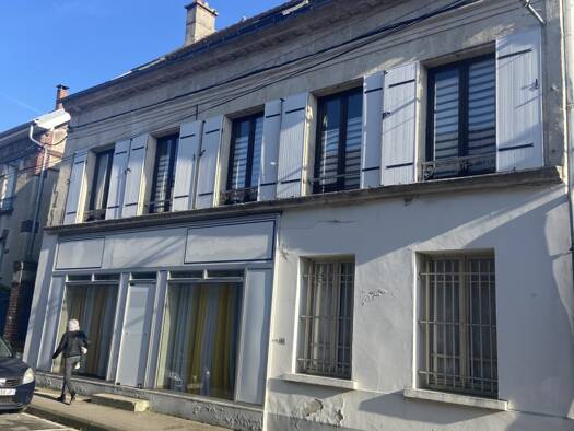 Immeuble à vendre 245 000 € 269 m² Béthisy-Saint-Pierre 60320