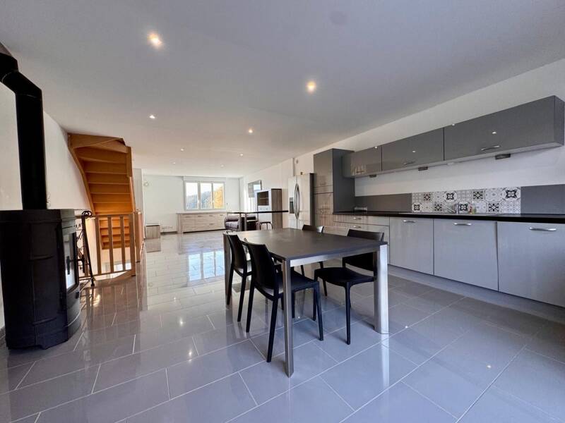 Maison à louer, 110m², SAULNY