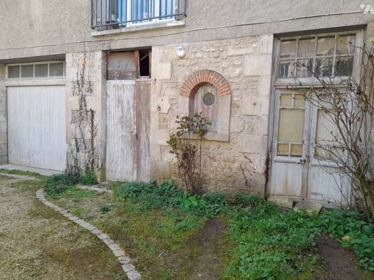 Parking à vendre 28 000 € 23 m² Poitiers 86000