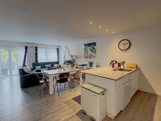Maison à vendre 451 500 € 6 pièces 4 chambres 121 m² 194 m² de terrain Lagny-sur-Marne 77400
