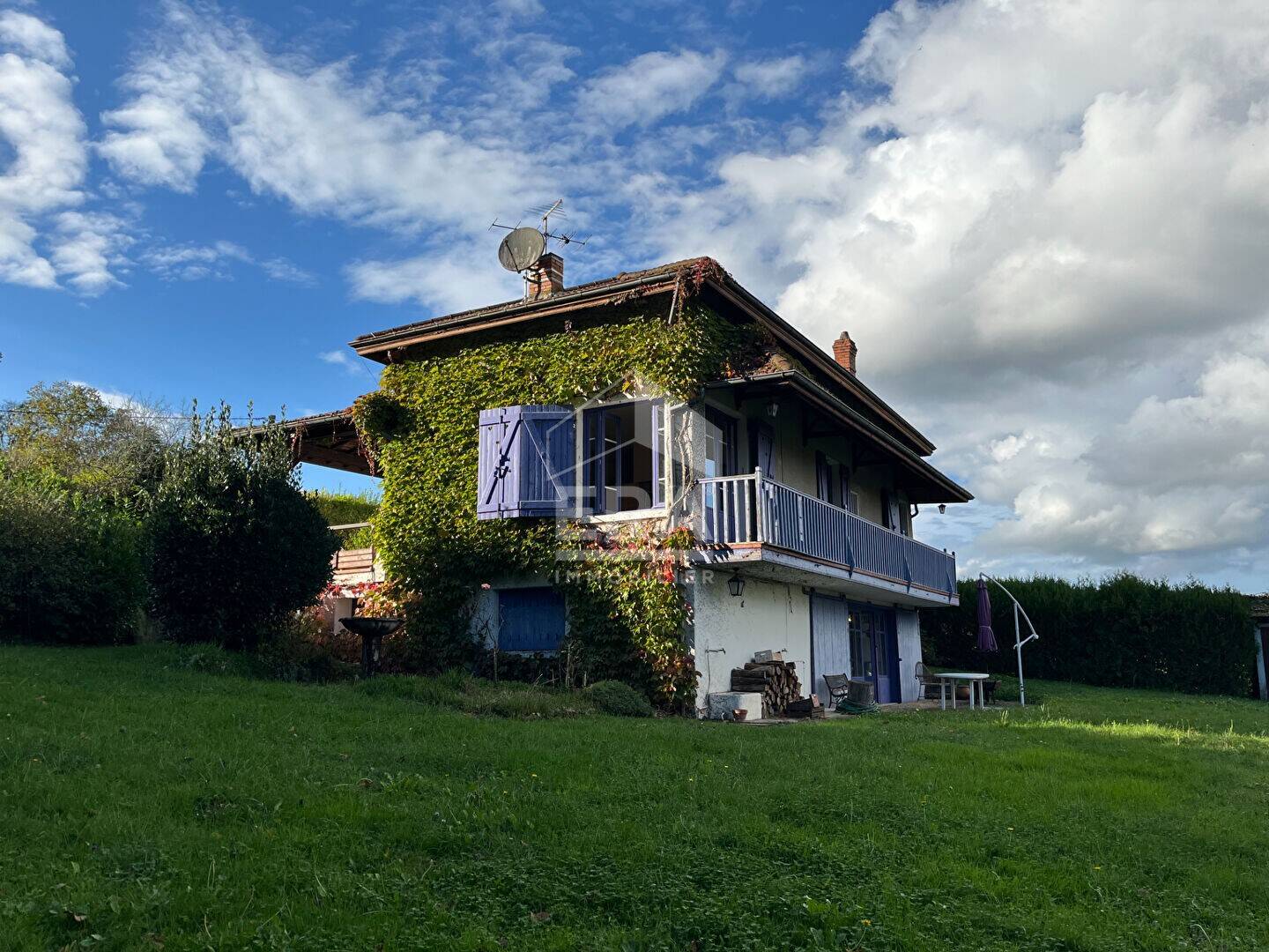Maison à vendre, 171m², VILLIEU LOYES MOLLON