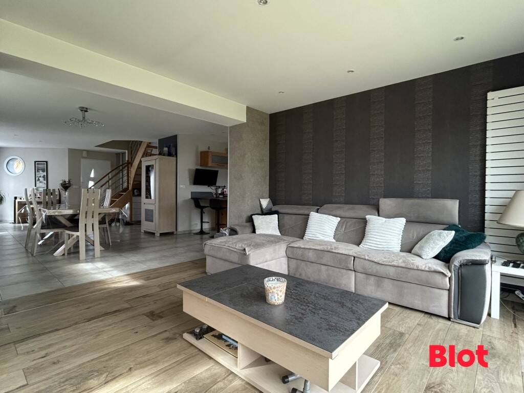 Maison à vendre, 156m², LA BOUEXIERE
