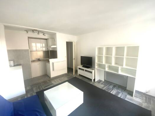 Studio à louer 650 € 1 pièce 26 m² Étage 2/6 Marseille 10ème arrondissement 13010