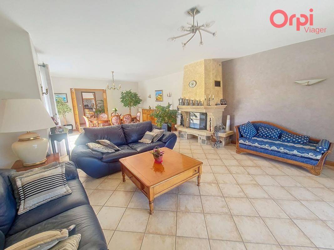 Maison à vendre, 199m², TALMONT SAINT HILAIRE