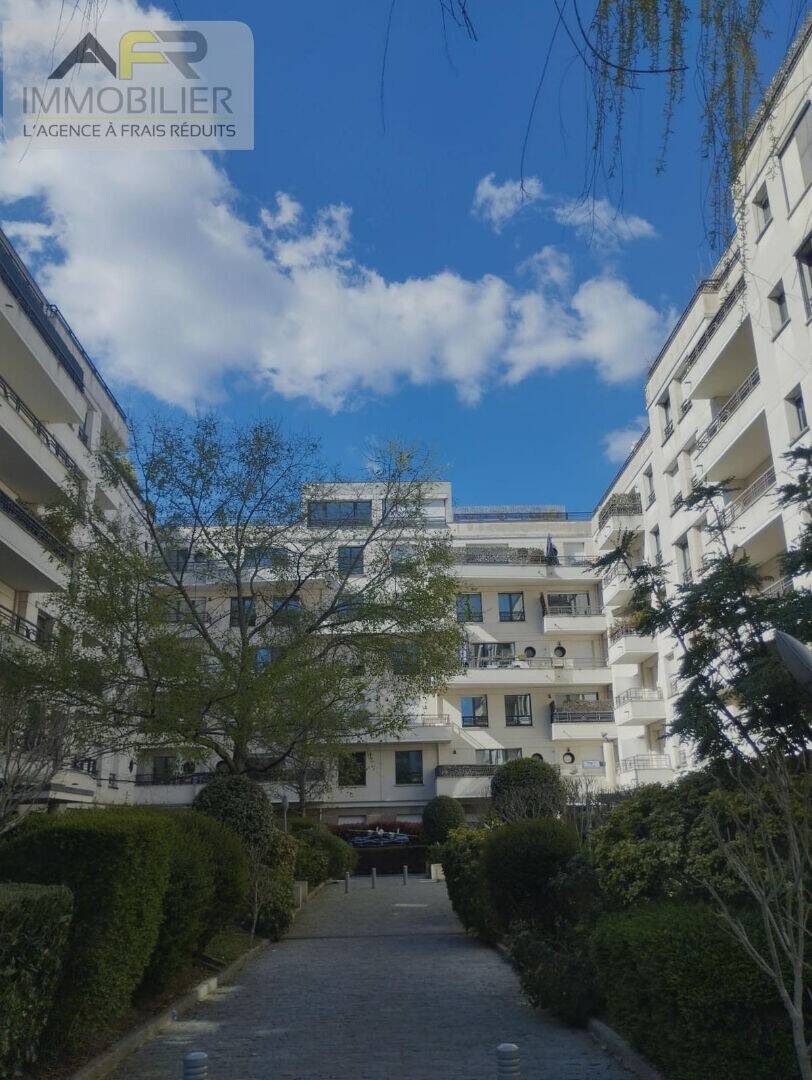 Maison à louer, 64m², COURBEVOIE