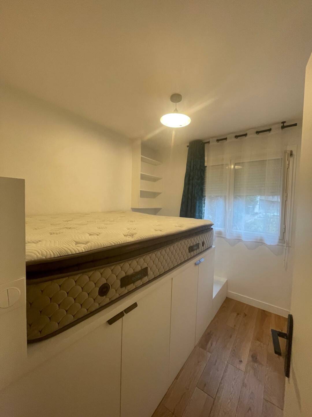 Maison à louer, 36m², COURBEVOIE