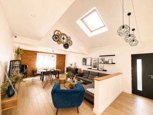 Maison à vendre 349 000 € 5 pièces 3 chambres 141 m² 600 m² de terrain Pont-Saint-Martin 44860