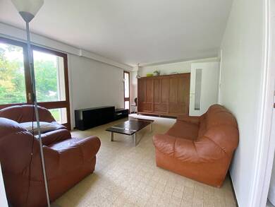 Appartement à louer 1 173 € 3 pièces 2 chambres 76 m² Ecully 69130