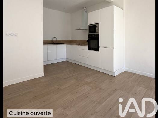 Appartement à vendre 132 000 € 4 pièces 3 chambres 77 m² Étage 2/3 Centre-Marcadieu-Marne Tarbes 65000