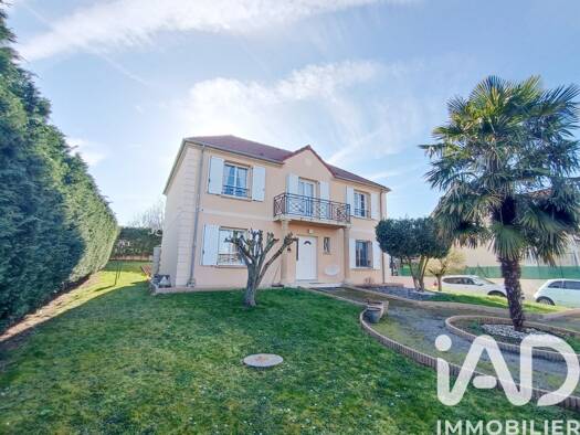 Demeure à vendre 388 000 € 8 pièces 5 chambres 160 m² 800 m² de terrain Sens 89100