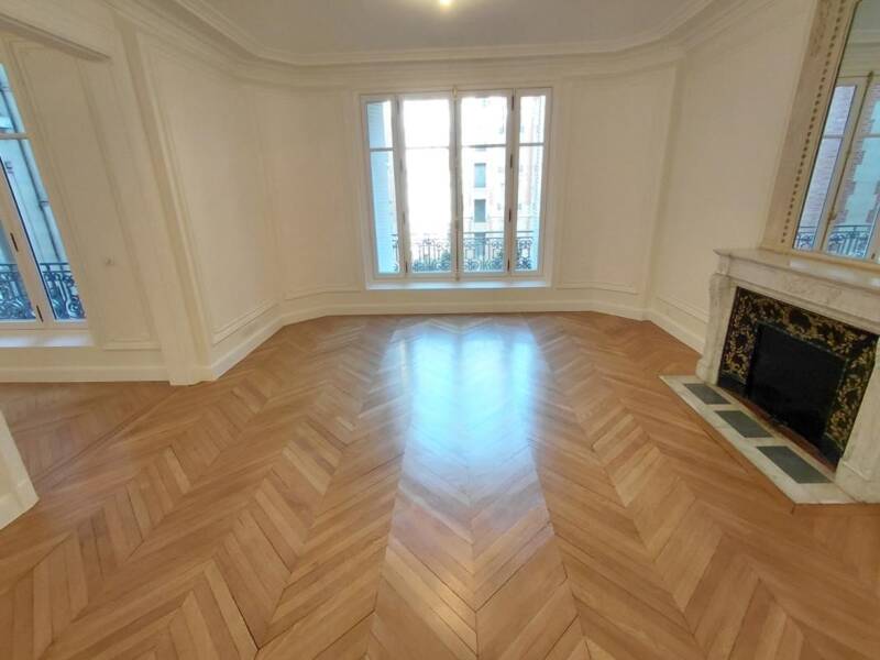 Maison à louer, 151m², PARIS 8E