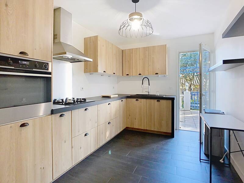 Maison à louer, 95m², MARSEILLE 13E