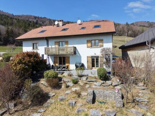 Maison à vendre 649 000 € 6 pièces 5 chambres 169 m² 850 m² de terrain Vovray-en-Bornes 74350