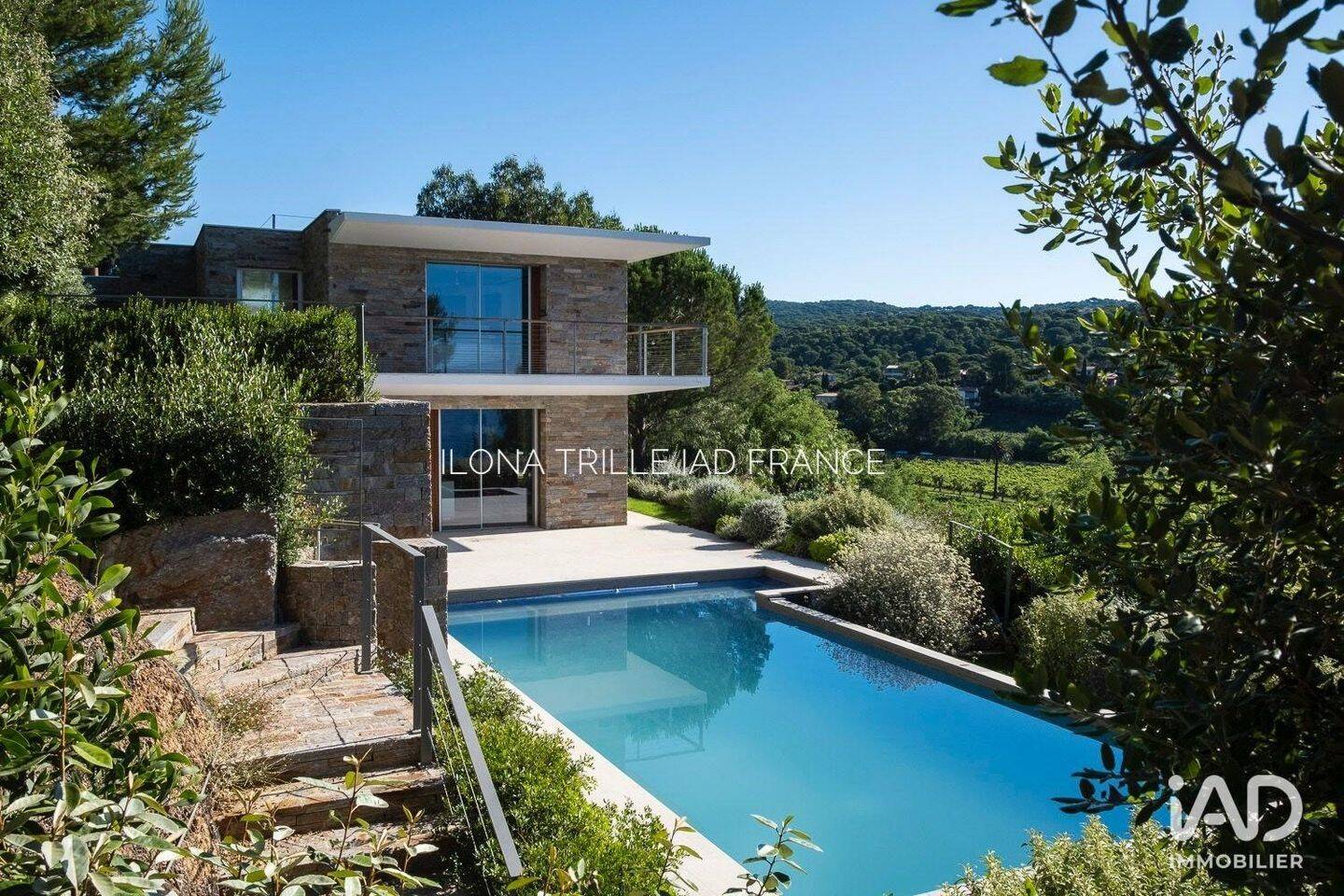 Maison à vendre, 300m², LA CROIX VALMER