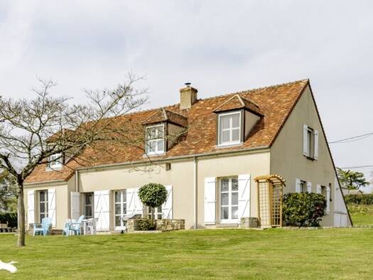 Maison à vendre 292 050 € 5 pièces 3 chambres 160 m² 5 037 m² de terrain Montipouret 36230