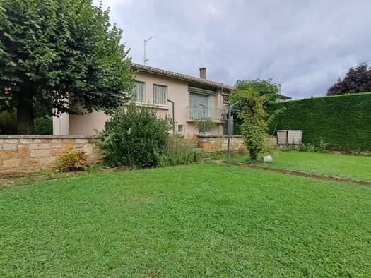 Maison à vendre 270 000 € 6 pièces 4 chambres 114 m² 874 m² de terrain Villefranche-sur-Saône 69400