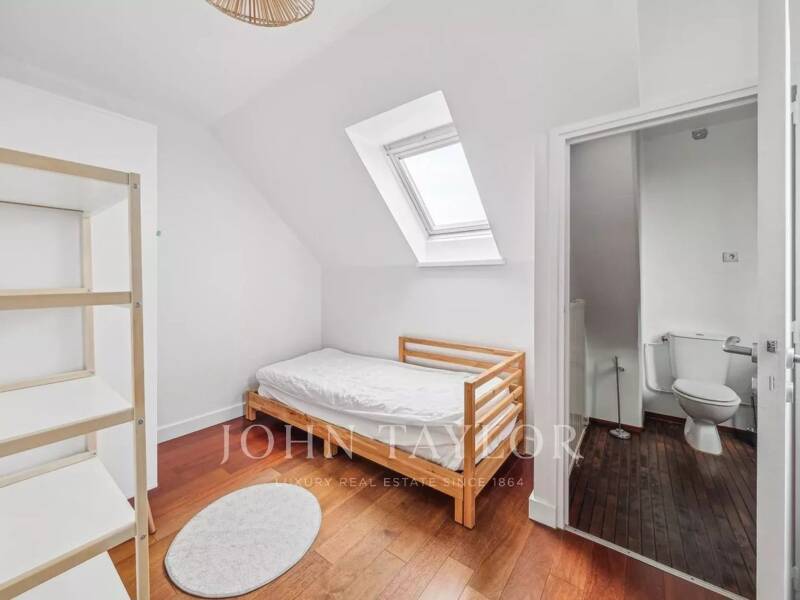 Maison à louer, 147m², PARIS 17E