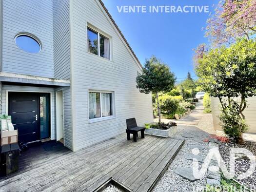 Maison à vendre 250 000 € 6 pièces 4 chambres 176,22 m² 1 544 m² de terrain Villemaréchal 77710