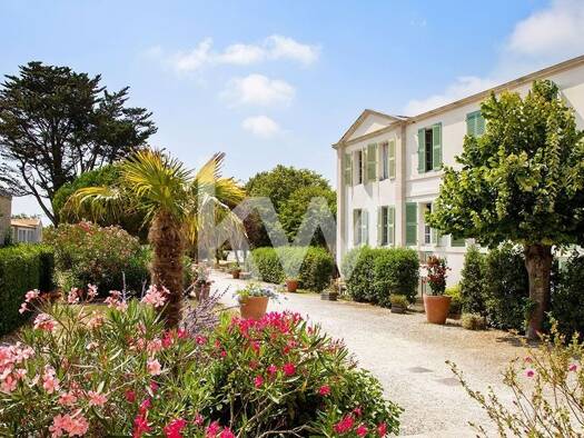 Appartement à vendre 288 200 € 2 pièces 1 chambre 56,7 m² RDC Saint-Martin-de-Ré 17410