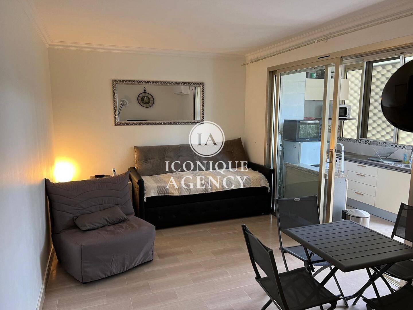 Maison à louer, 35m², CANNES